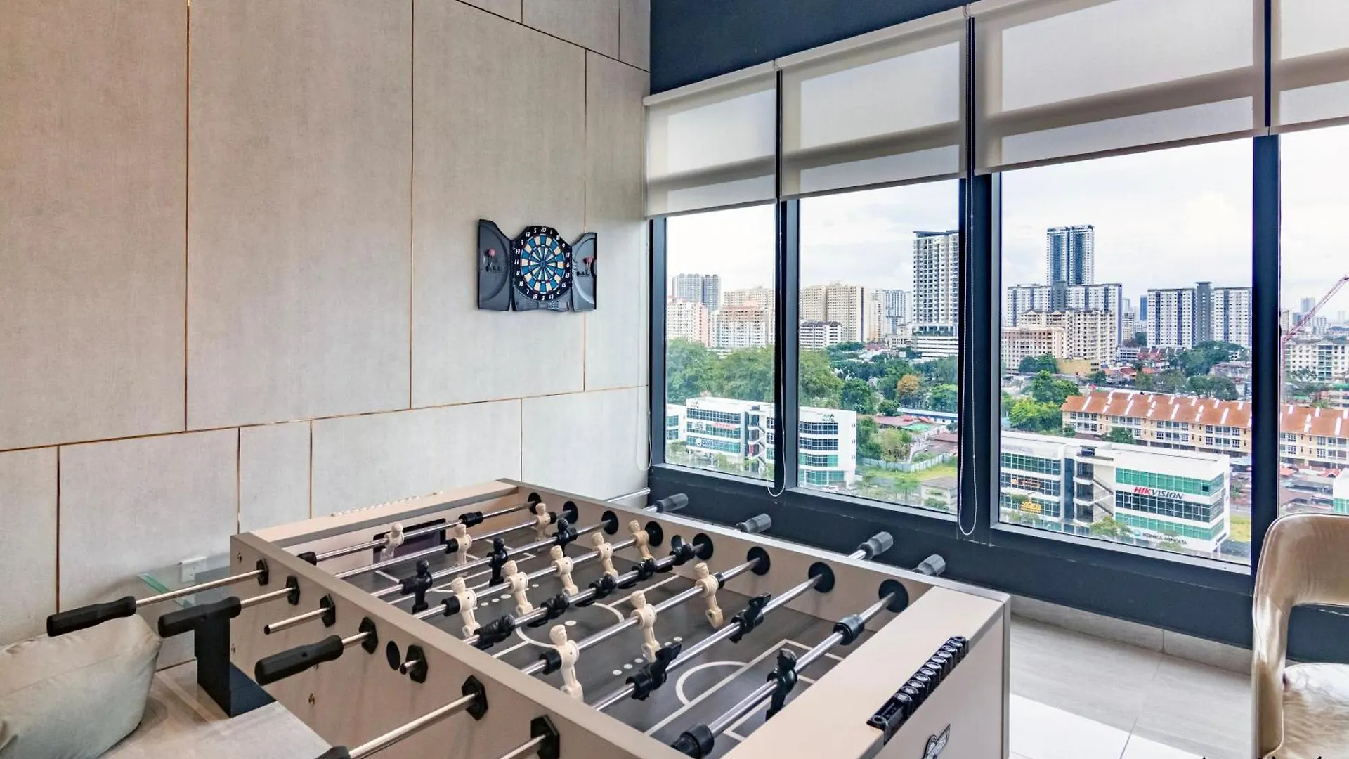 Urban Suites, Spectre Collection By Stellar Alv Jelutong